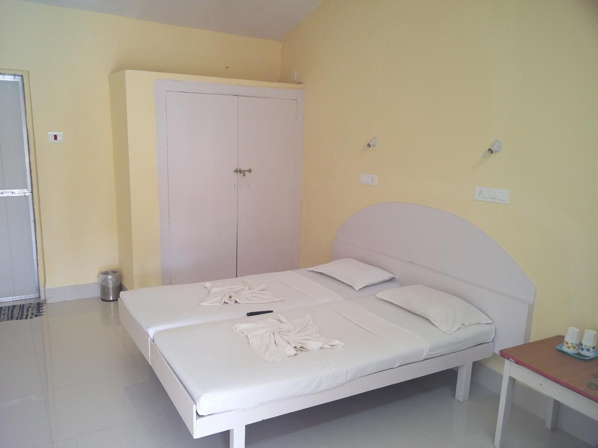 Williams Beach Retreat Colva Buitenkant foto